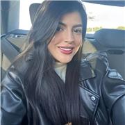 Me defino como una persona responsable, paciente y comprometida con el bienestar y el aprendizaje de los niños.